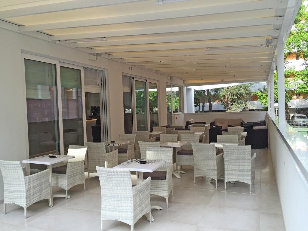 Hotel Montreal Μπιμπιόνε Εξωτερικό φωτογραφία