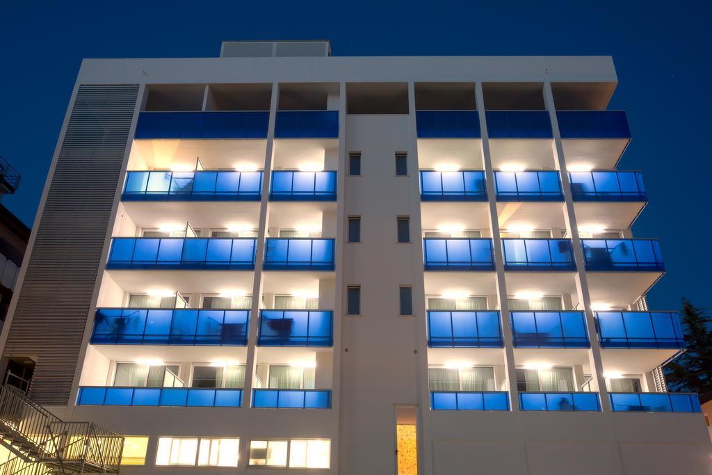 Hotel Montreal Μπιμπιόνε Εξωτερικό φωτογραφία