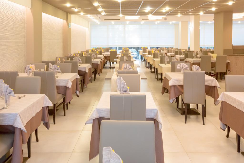 Hotel Montreal Μπιμπιόνε Εξωτερικό φωτογραφία